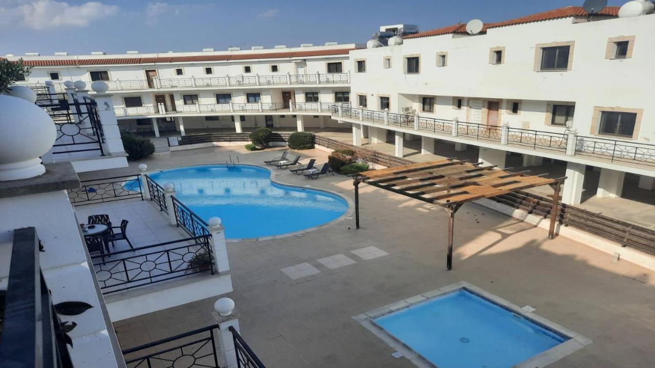 Paramount Gardens Resorts C202 Lárnaka Eksteriør bilde